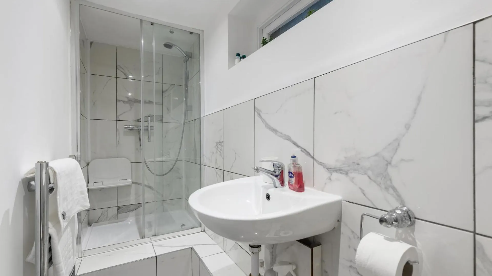 Apartamento Chic Urban Retreat, Tower Bridge Londres 0*,