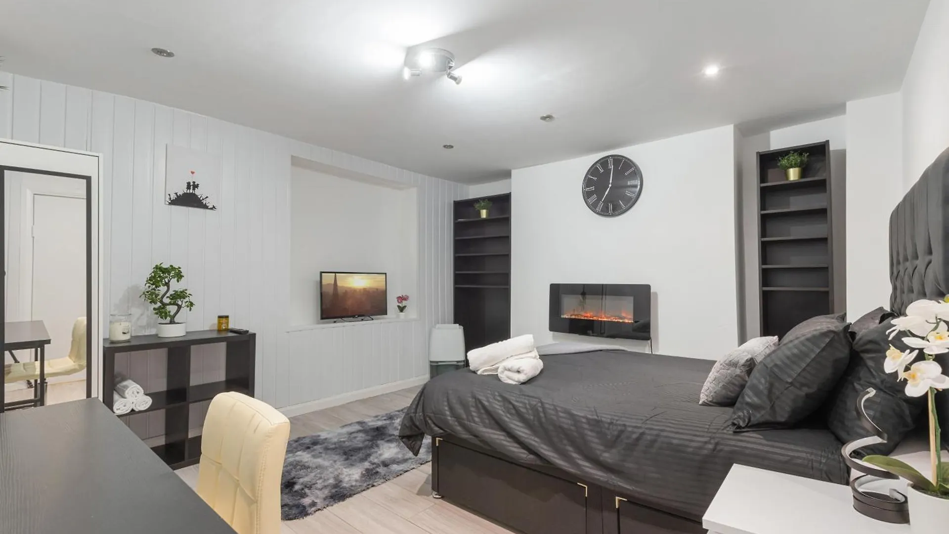 Chic Urban Retreat, Tower Bridge Appartement Londen